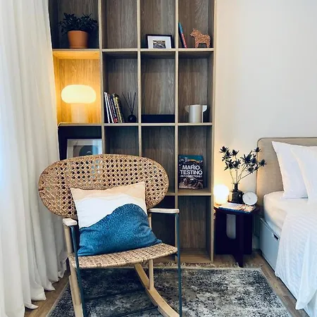 Juros Apartamentai 公寓 *